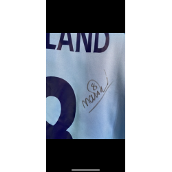 Play With A Legend (Matthew Holland) - L