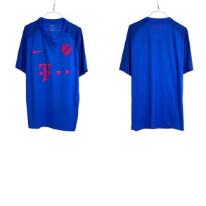 Utrecht 2021/22 - XXL