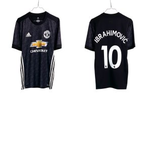 Manchester United 2017/18 - M (player issue)