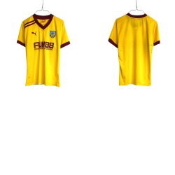 Burnley 2016/17 - L (barn)