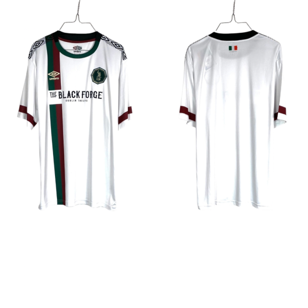 The Black Forge 2022/23 - XL