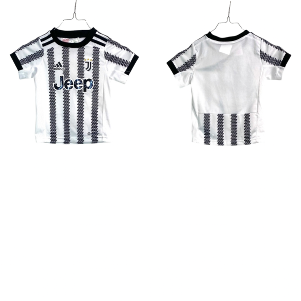 Juventus 2022/24 - 92-98 (inkl. shorts og str�mper)